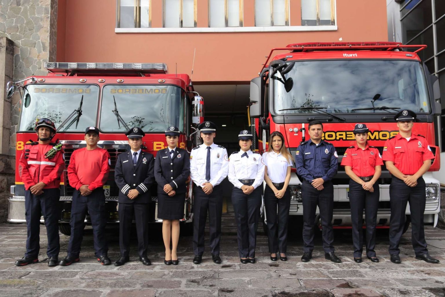 Obtener Un Empleo Con Los Bomberos En Quito 6880