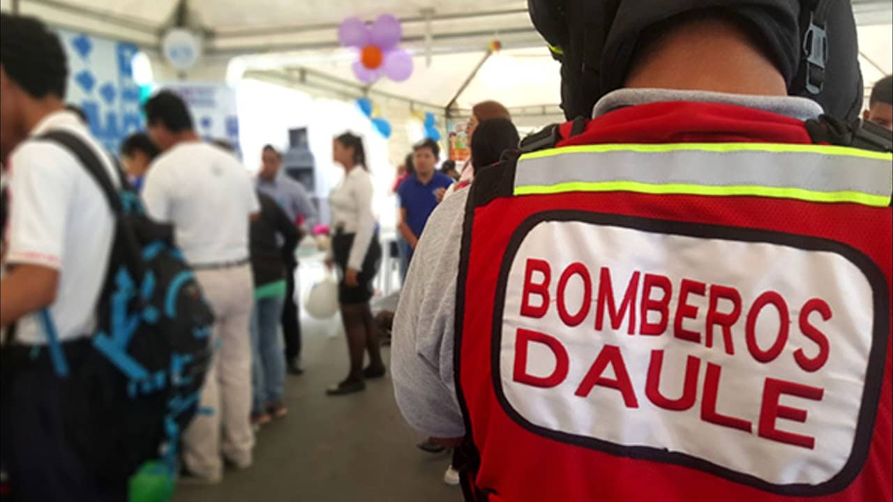 cuerpo de bomberos de daule